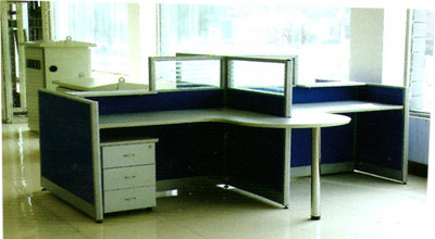 办公桌3
